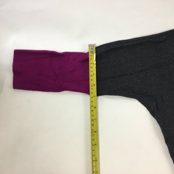 Vertical Design Women, Sweater - Picture 12 of 13